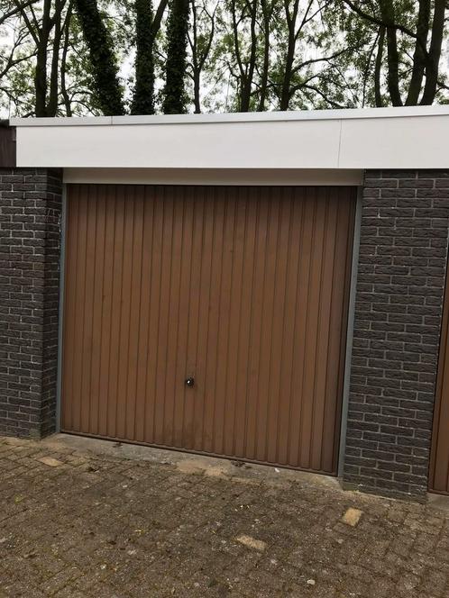 Te huur garagebox Ridderkerk opslag stalling Kloosplantsoen