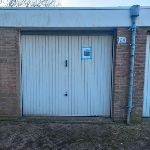 Te huur Garagebox Rotterdam- Charlois.