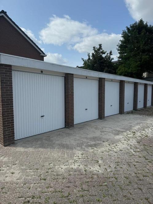 TE HUUR Garagebox  Stalling  Autostalling te Winschoten