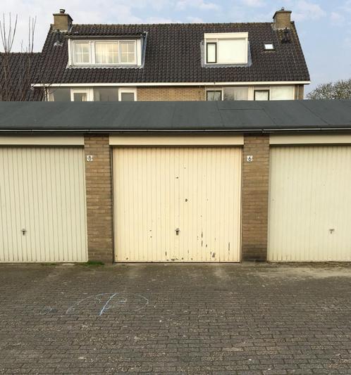 Te huur garagebox te Barendrecht