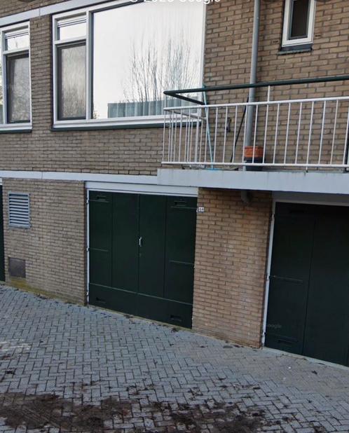 Te huur garagebox XL opslag Rotterdam zuid Lombardije
