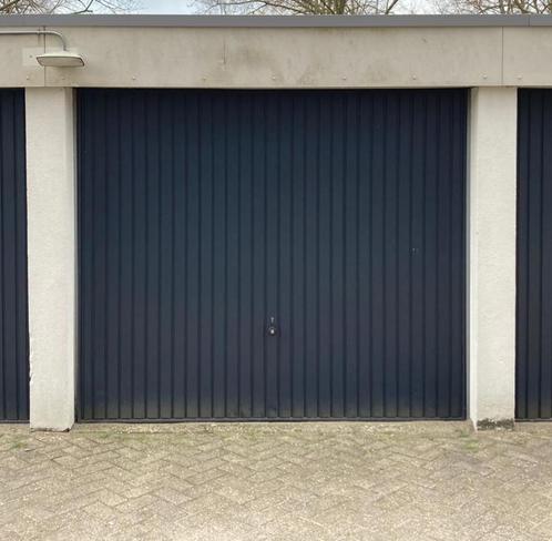 Te huur garagebox Zwolle Hndellaan
