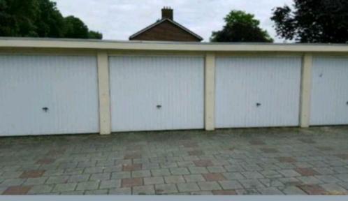 Te huur garageboxen opslag stalling Winschoten