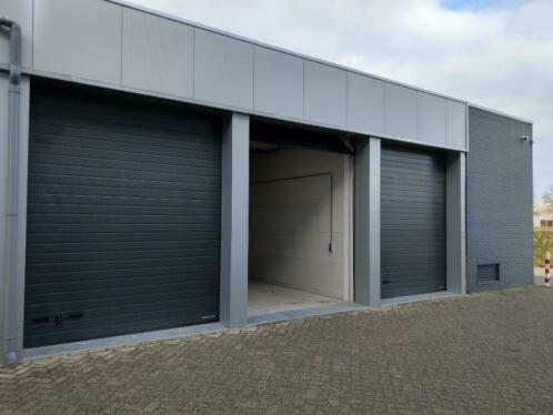 TE HUUR garageopslagbox in Zwolle