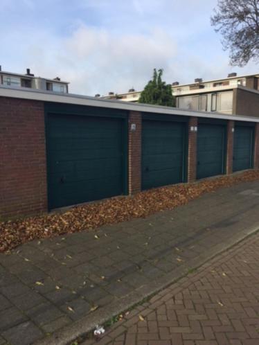 Te huur grote garagebox in Voorburg