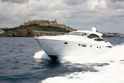 Te huur Luxe motoryacht Pershing 50 in Ibiza, boot huren