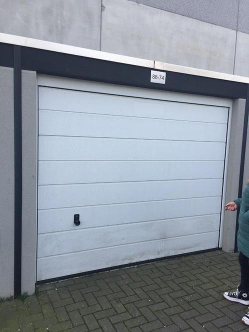 Te huur mooie garagebox in Tilburg