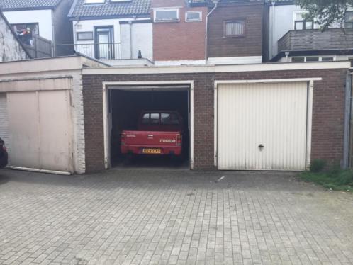 Te huur nette opslag of garage box in Hilversum