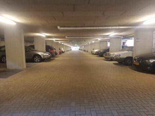 Te huur parkeerplaats Amsterdam West parkeerplek garage 