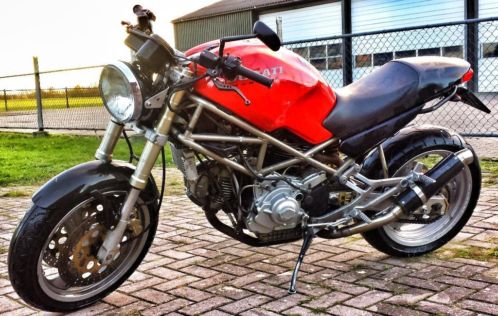 Te Koop 1 van de eerste Ducati039s M900 b.j. 1993