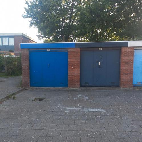Te koop 2 garageboxen aan de Stormerdijk in Rotterdam