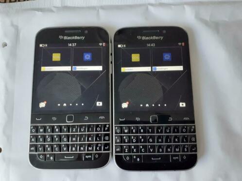 Te koop 2 stuks blackberry classic