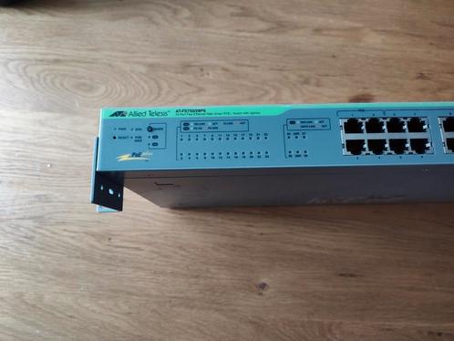 Te koop 28 poorten switch waar van 24 poorten poe