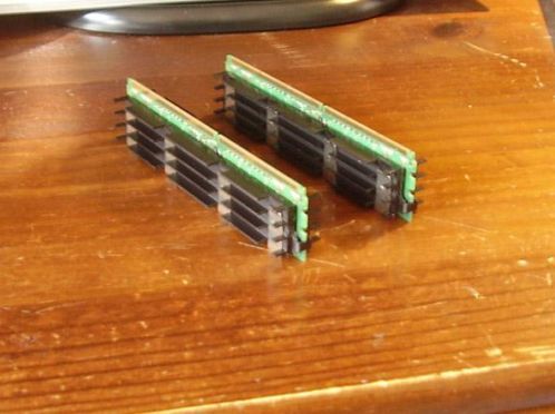  TE KOOP 2x 512MB 667MHz DDR2 FB-DIMM geheugen
