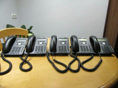 Te koop 4x Telefoontoestel Snom D715 Voip