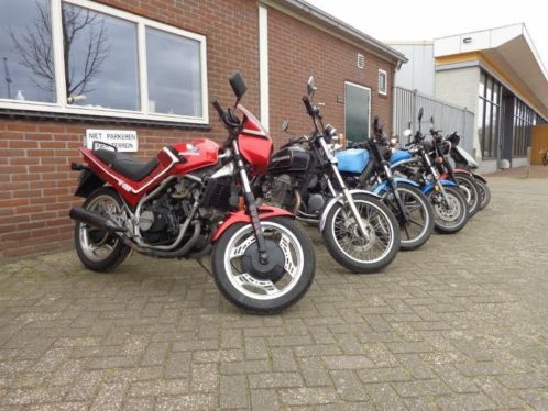 te koop 5 motoren en een scooter ,alles in een koop 1950,00 