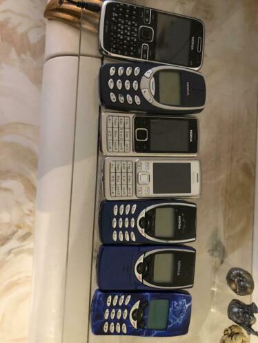 Te koop 7 Nokia telefoons