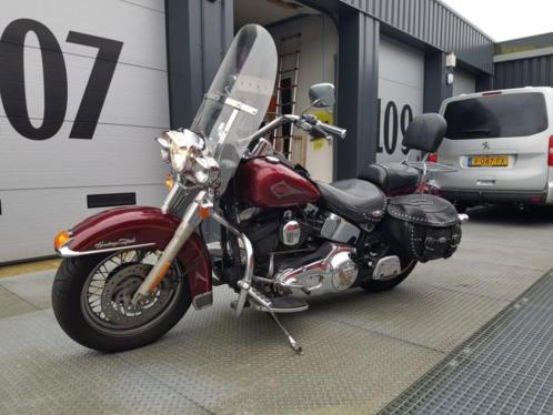 Te koop aangeboden Harley davidson heritage met NL kenteken.