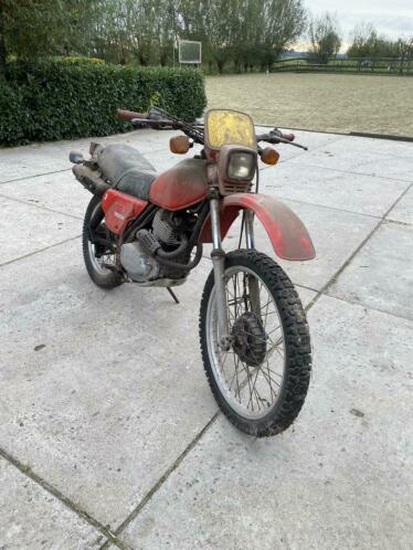 Te koop aangeboden Honda XL500S 1981 schuurvondst