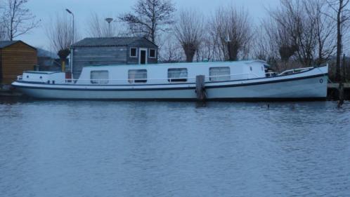 Te koop aangeboden RecreatieWoonschip Scherpsteven