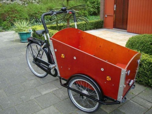 Te koop bakfiets in nieuwe staat