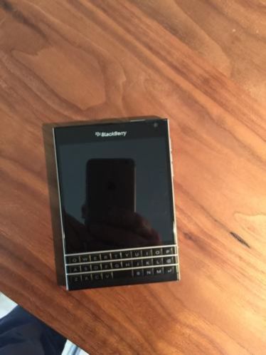 Te koop BlackBerry Passport