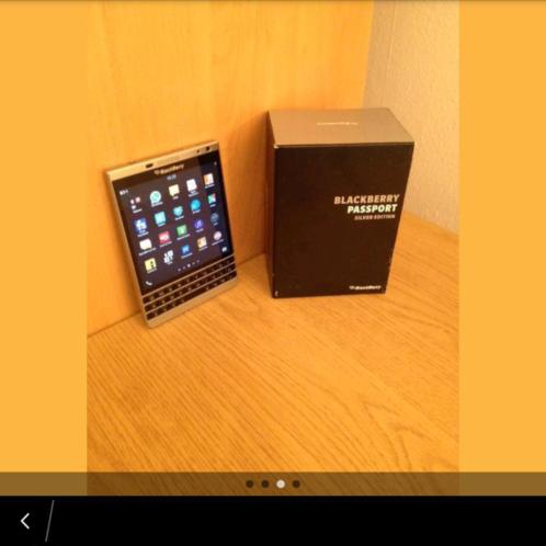 Te koop Blackberry Passport Silver z.g.a.n. met bongarantie