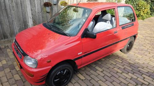 Te koop Daihatsu Cuore automaat 1995 APK tot 04-12-2025.