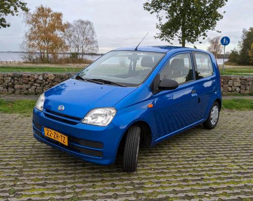 Te koop Daihatsu Cuore blauw (apk tot oktober 2023)