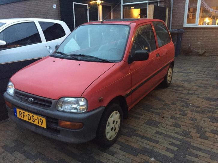 TE KOOP Daihatsu Cuore, WEINIG kilometers NAP