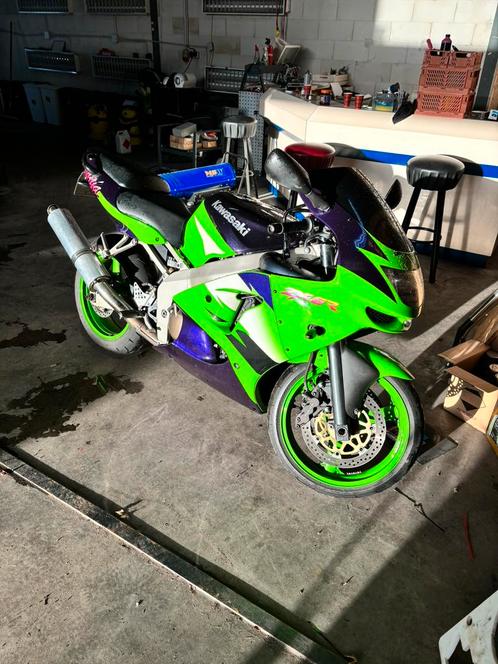 Te koop door inruil verkregen Kawasaki zx6r ninja 1998