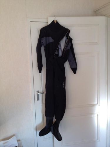 Te koop drysuit en diegen. Already sold