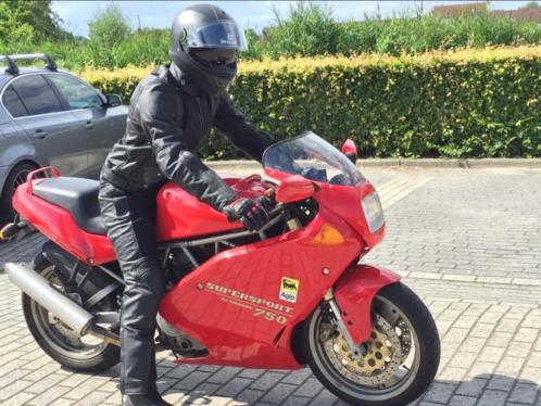 Te koop Ducati 750 SS Supersport met Boss uitlaten