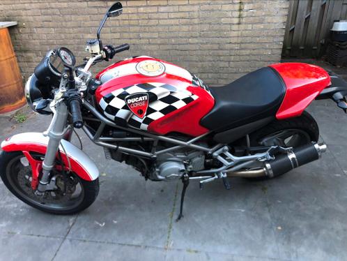 Te koop Ducati Monster 900ie Corse uitvoering