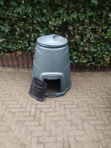 Te koop een Harcostar 220 liter compostvat - goed als nieuw