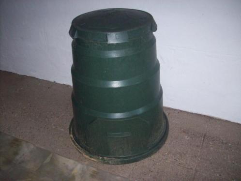 te koop een mooie groene compostbak