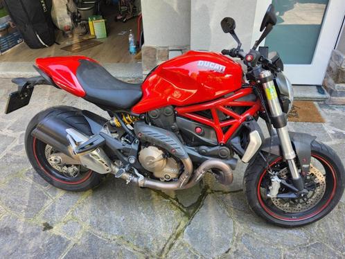 Te koop een schitterende Ducati Monster 821
