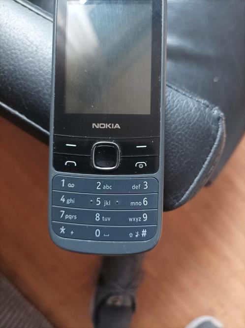 Te koop een zgoh Nokia 225 4g.