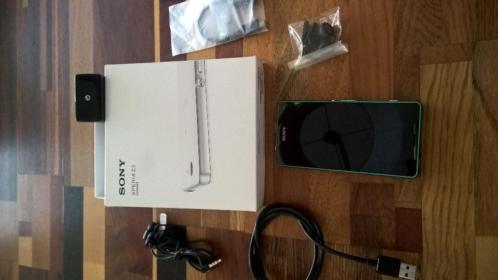 te koop experia z3 compact GROEN