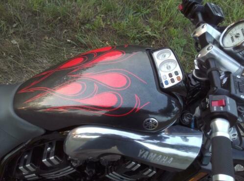 Te koop flame tank yamaha vmax 1200 v max v-max zeer mooi