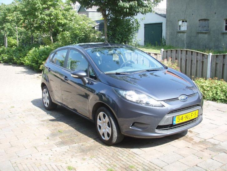 te koop Ford Fiesta 1.25 2010 Antracietgrijs