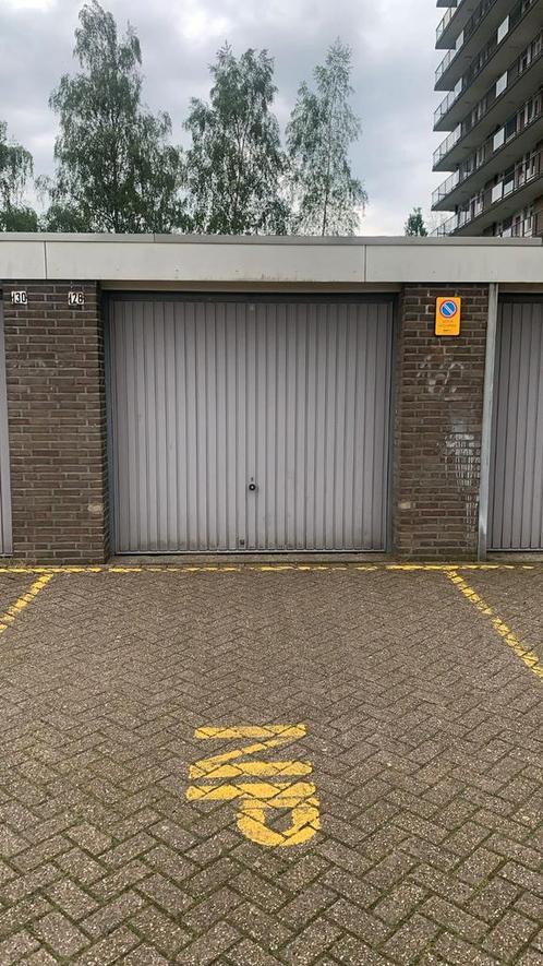 Te koop garagebox Antwerpenstraat 128 Breda.
