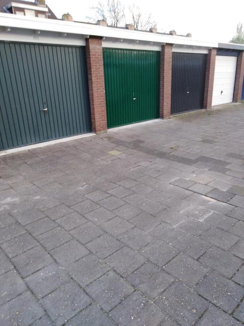 Te koop garagebox in Maassluis