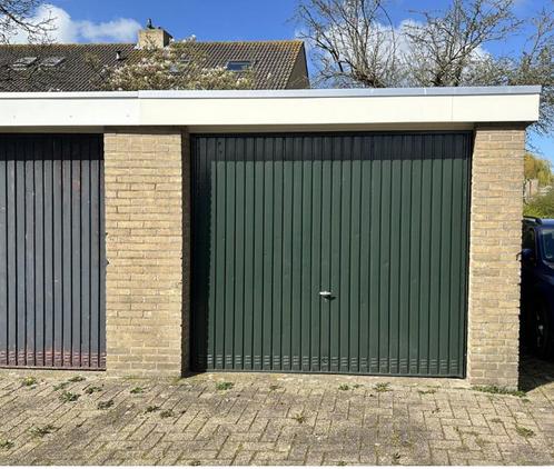 Te koop garagebox te Haarlem-Noord aan de Jan Gijzenkade