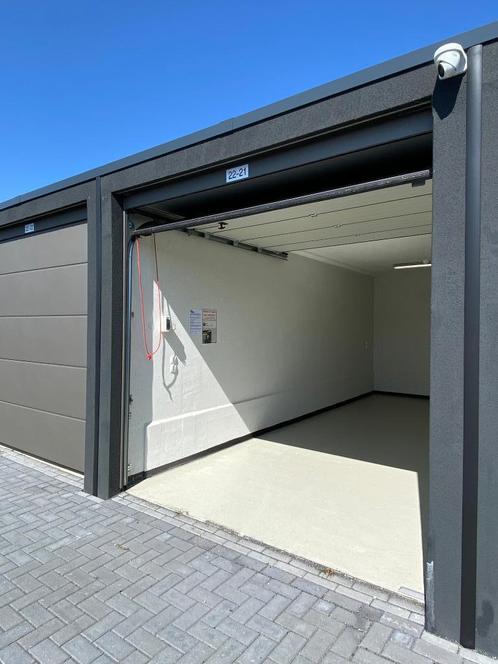 TE KOOP GaragePark Den Helder opslagruimte  garagebox 21m2