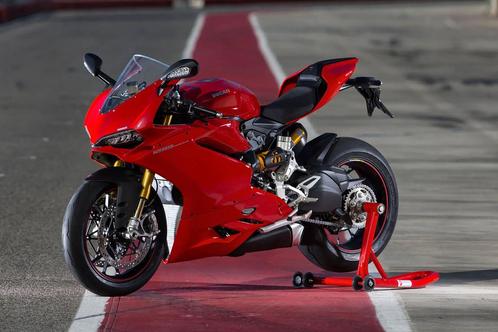 Te koop gevraagd  Ducati 1299s 20172018.