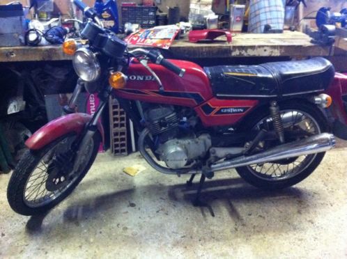 te koop Honda CB125 Twin uit 03977 opknapper