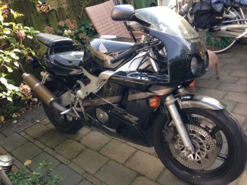 Te koop Honda CBR RR 400 