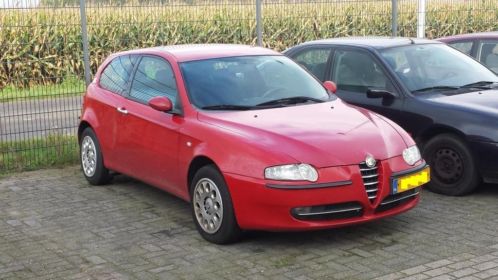 Te koop in onderdelen Alfa Romeo 147 2001