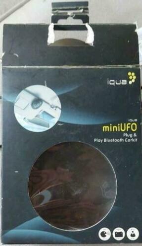 Te koop, iqua Mini UFO plug amp play Bluetooth carkit.